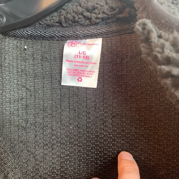 ❤️Black Fuzzy Half-Zip - Picture 2 of 5